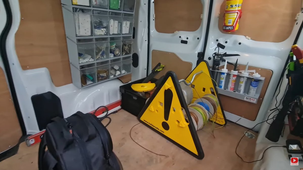 Mark's Minimal Nothing-To-Steal Electrician Van