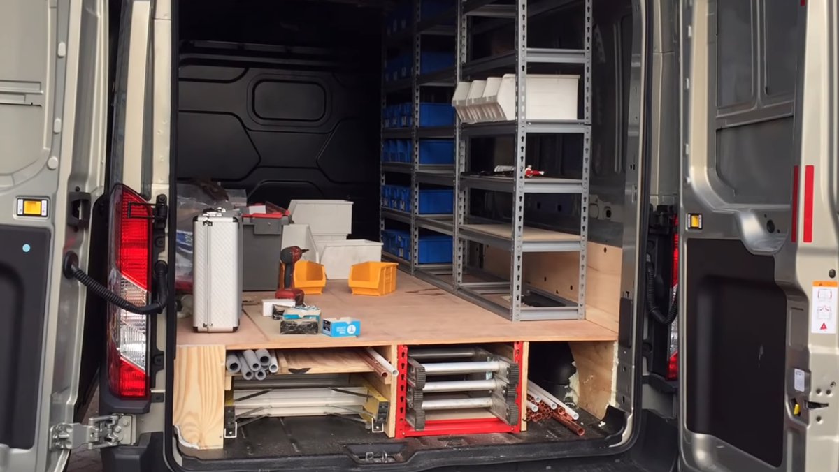 Allen Hart's High-Floor Cheap-Rack Plumbing Van